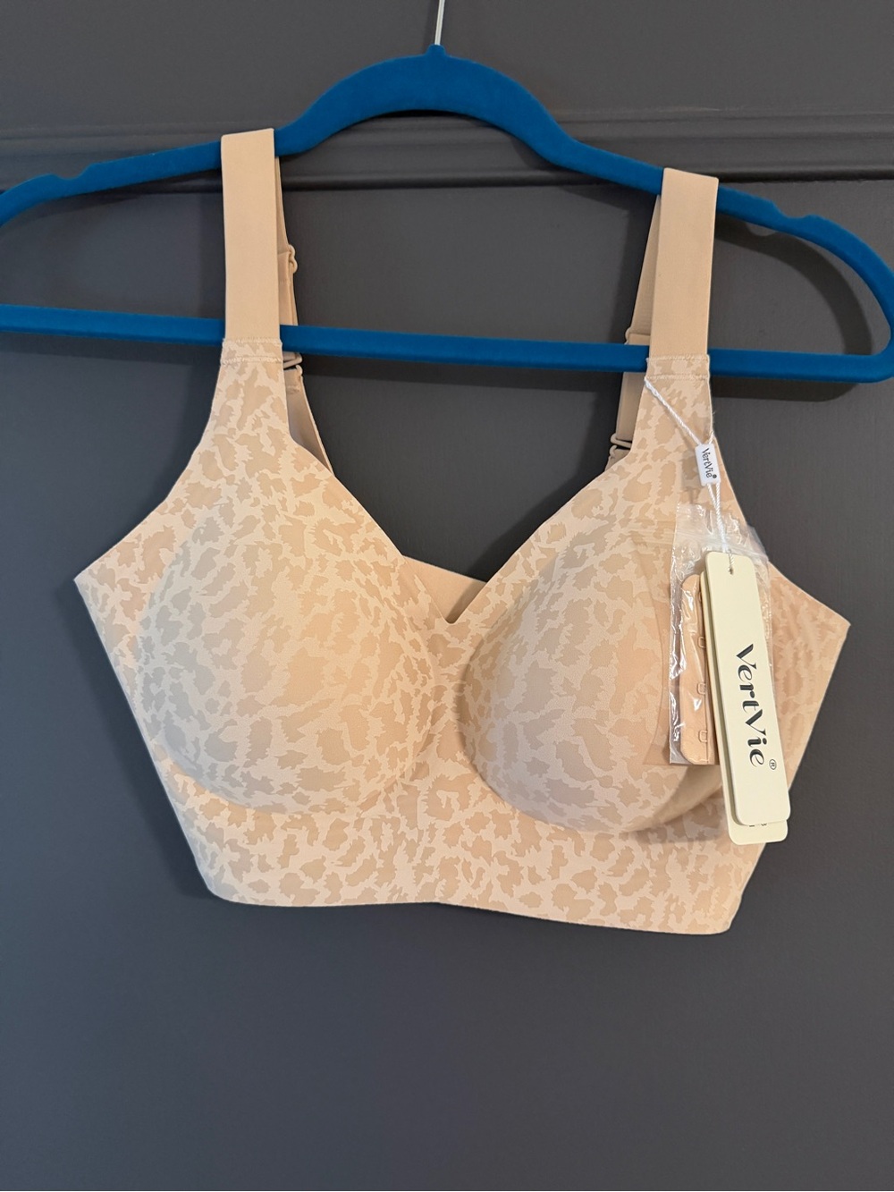 Vertvie Jelly Bras Plus Size Women Size S (fits 34B-34C-32D-32DD-32DDD)